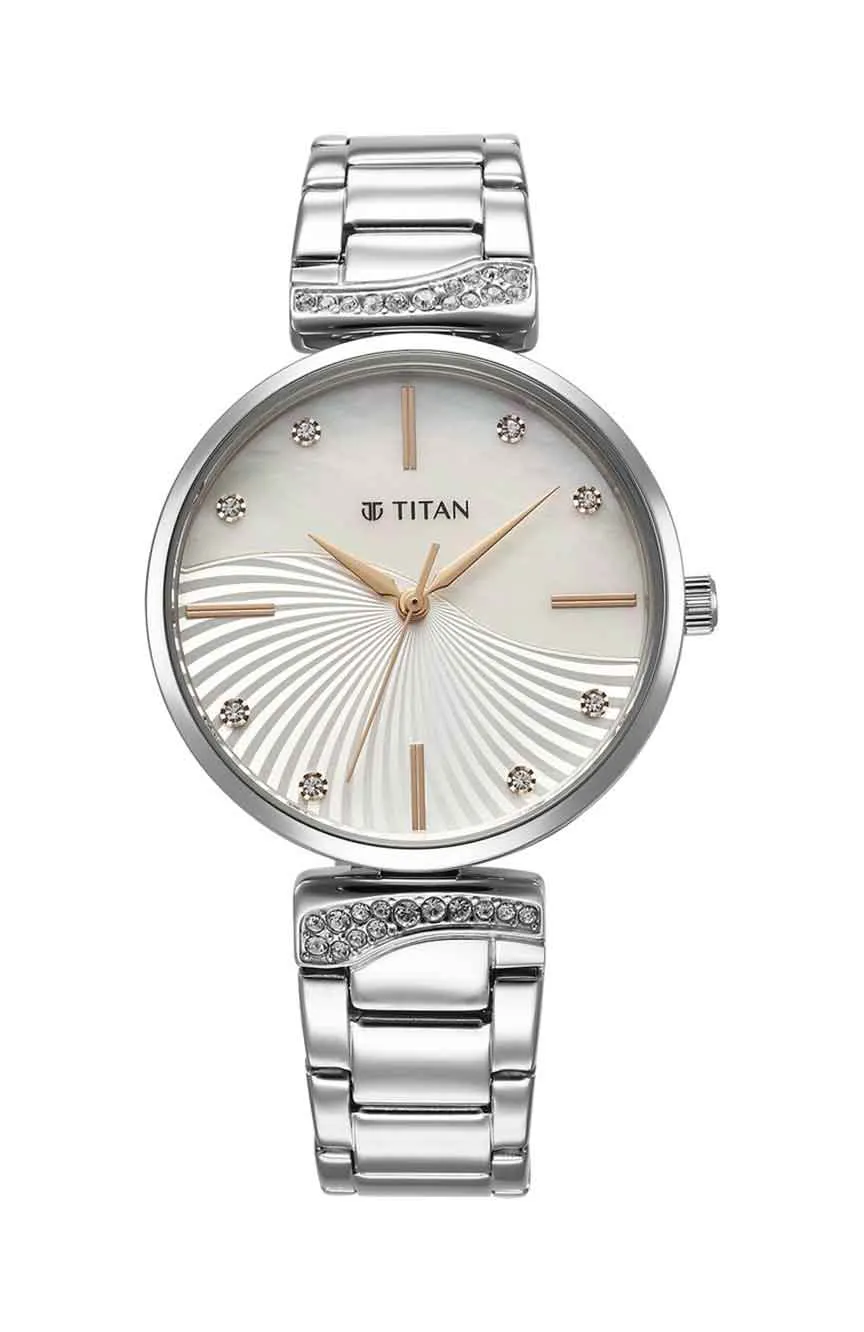 Titan | Titan Purple Style Up Quartz Analog Mother Of Pearl Dial Stainless Steel Strap Watch for Women
Titan | Titan Purple Style Up Quartz Analog Mother Of Pearl Dial Stainless Steel Strap Watch for Women