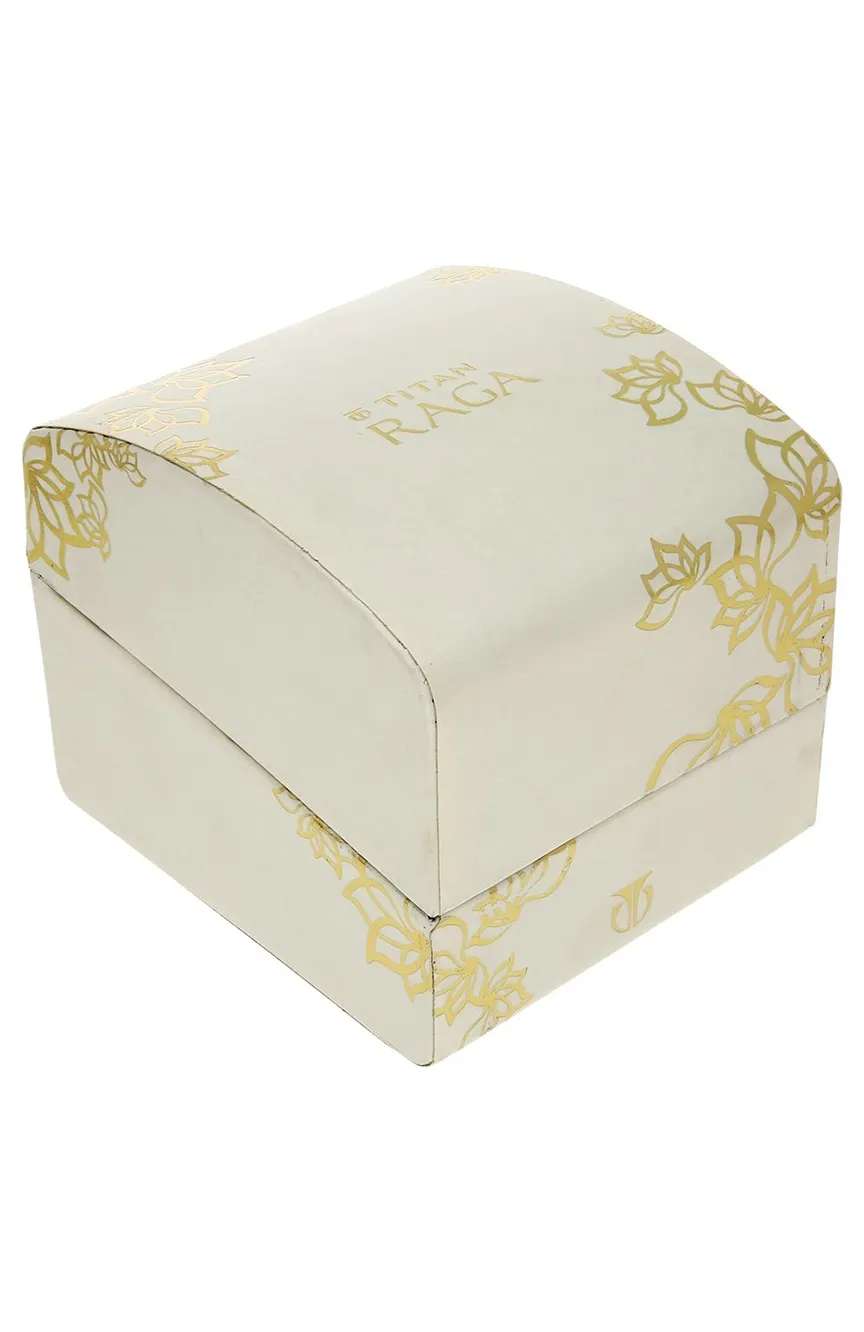 تيتان ساعة اليد راجا