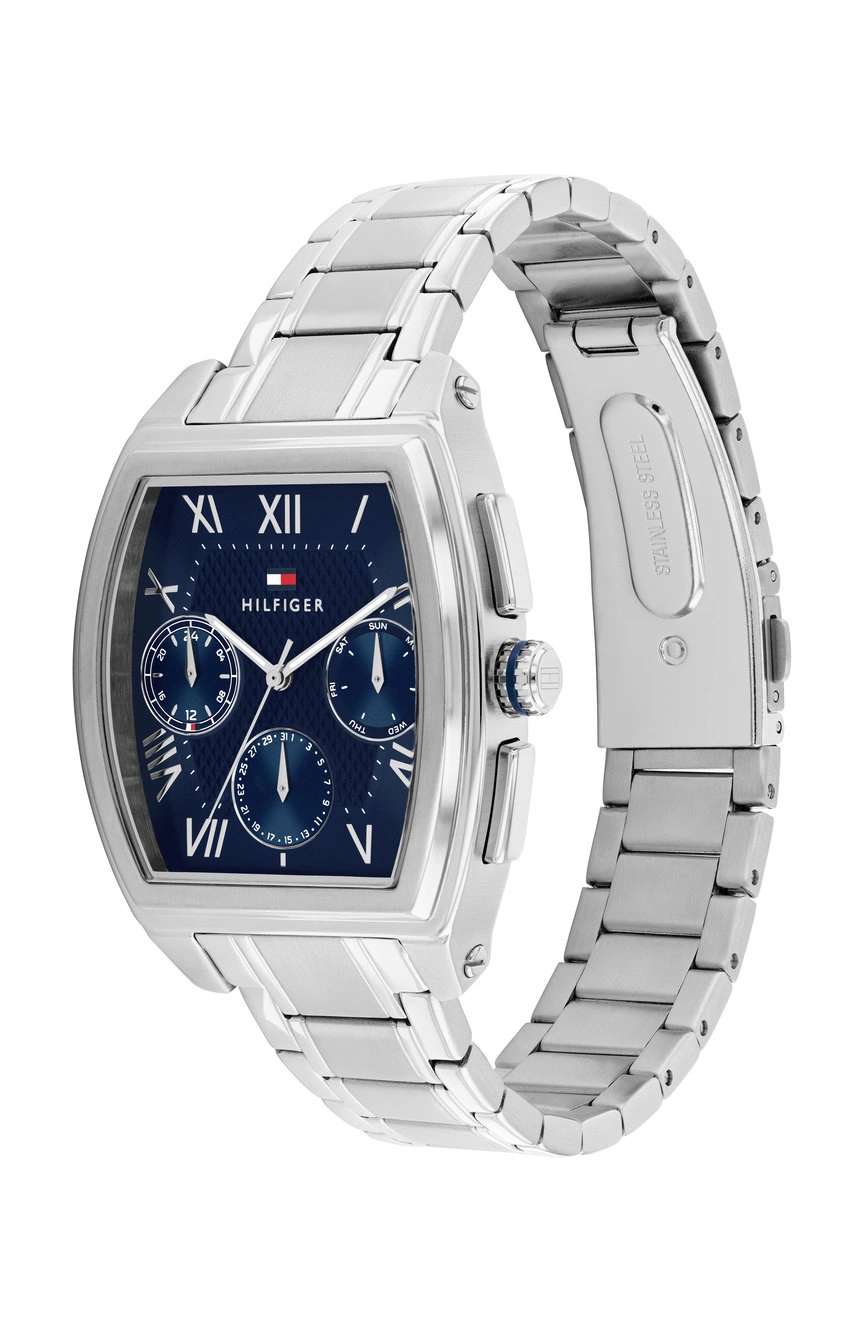 تومي هيلفجر Th-Oxford