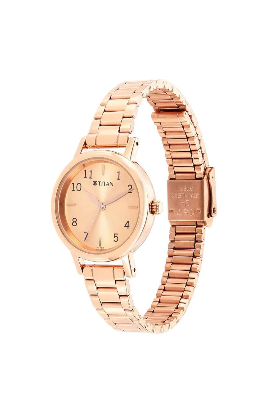 تيتان ساعة اليد كاريشما