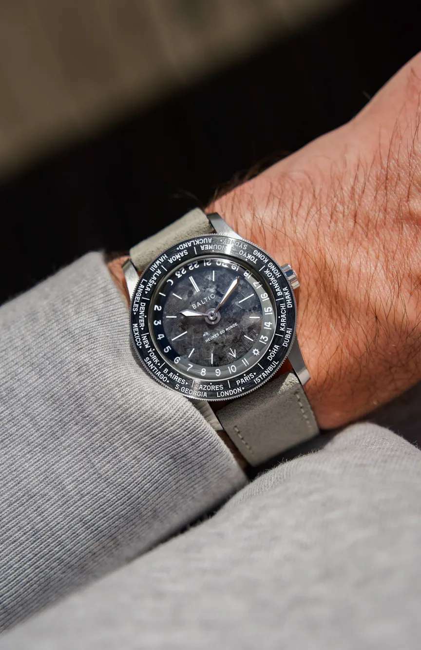 بالتيك Heures du Monde Worldtimer - Labradorite