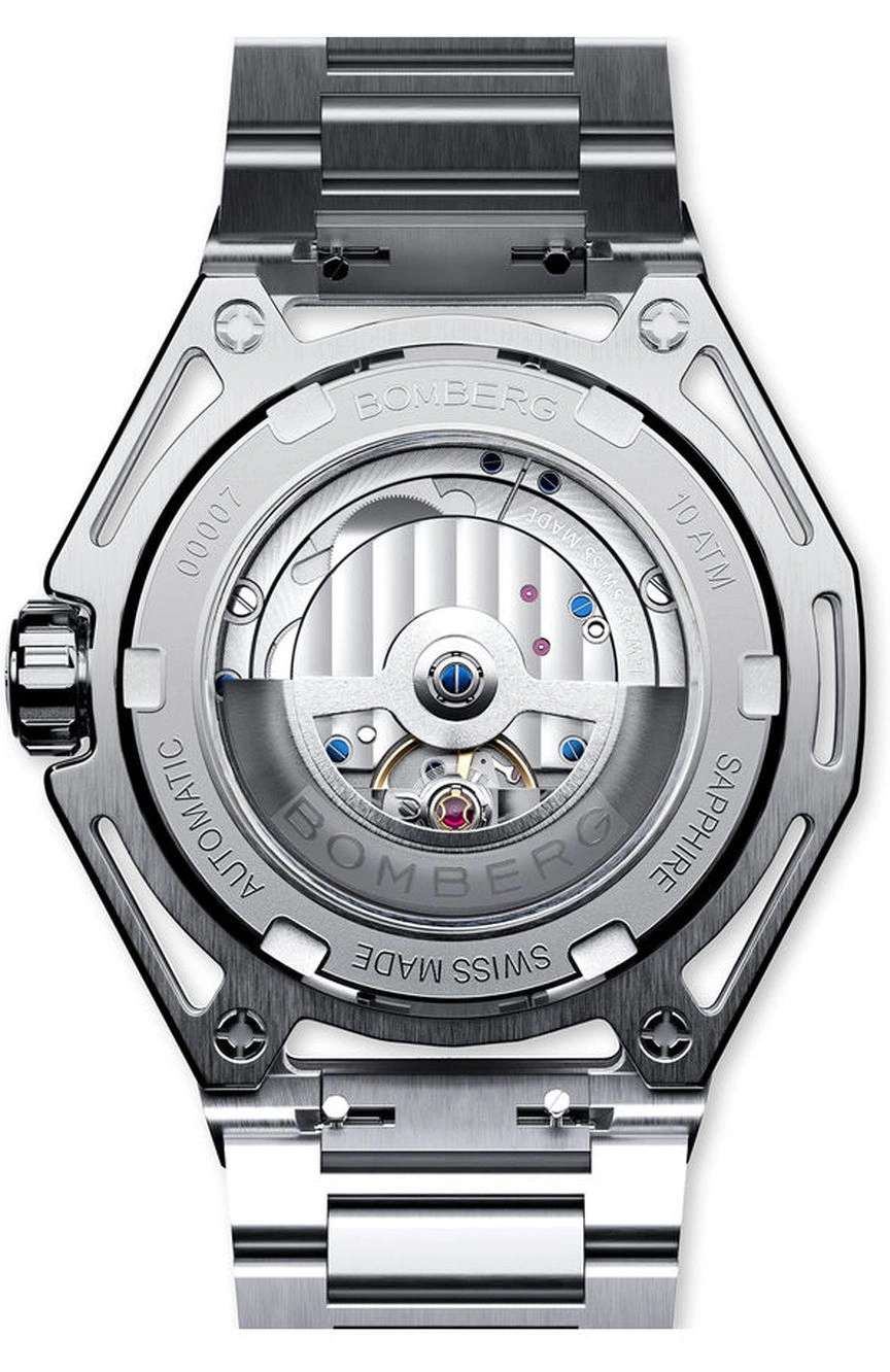 بومبيرج إيدج بلاك