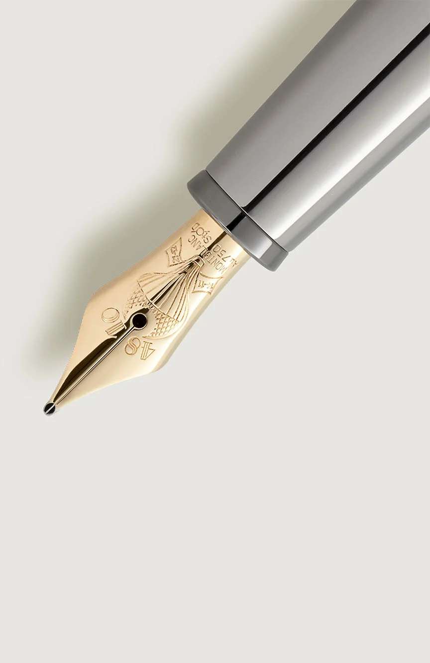 Montblanc Meisterstuck Around The World In 80 Days Doue Classique Fountain Pen