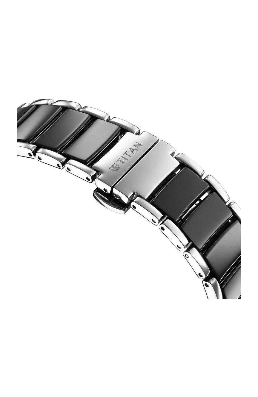 Titan Edge Fusion Quartz Analog Black Dial Two Toned Steel & Ceramic Strap Watch for Men