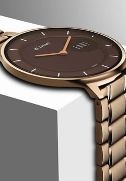 Titan ساعة تيتان إيدج بميناء بني وسوار ستانلس إستيل للرجال