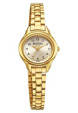 Titan Karishma Champagne Round Dial Gold Stainless Steel Strap Analog Watch For Women