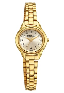 Titan Karishma Champagne Round Dial Gold Stainless Steel Strap Analog Watch For Women