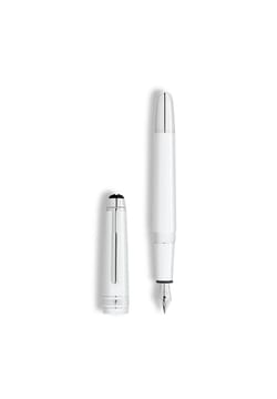 Montblanc Meisterstuck White Classique Fountain Pen (F)