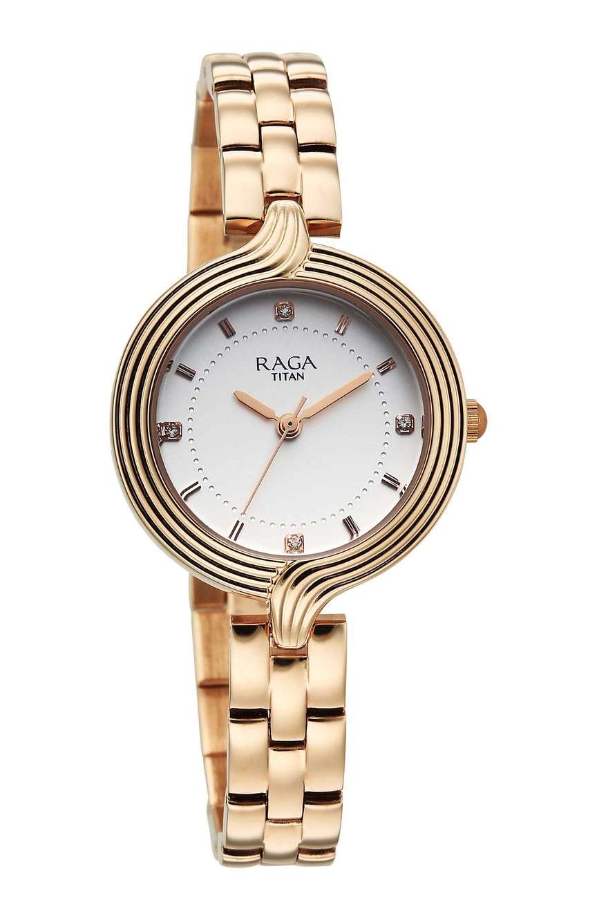 تيتان Analog Watch for Women