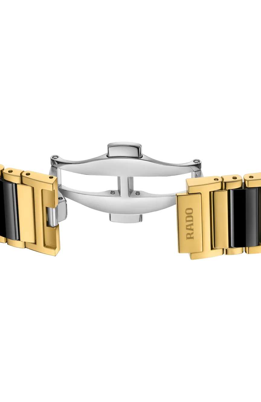 Rado Integral Diamonds