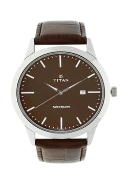 Titan ساعة اليد تيتان