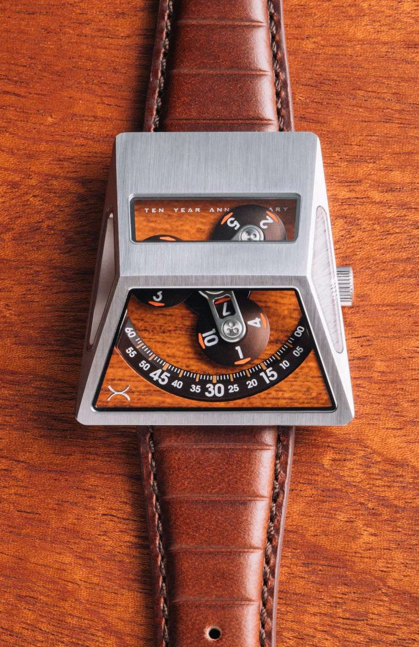 زيريك فينديتا إكس أوتوماتيك لون بُنى