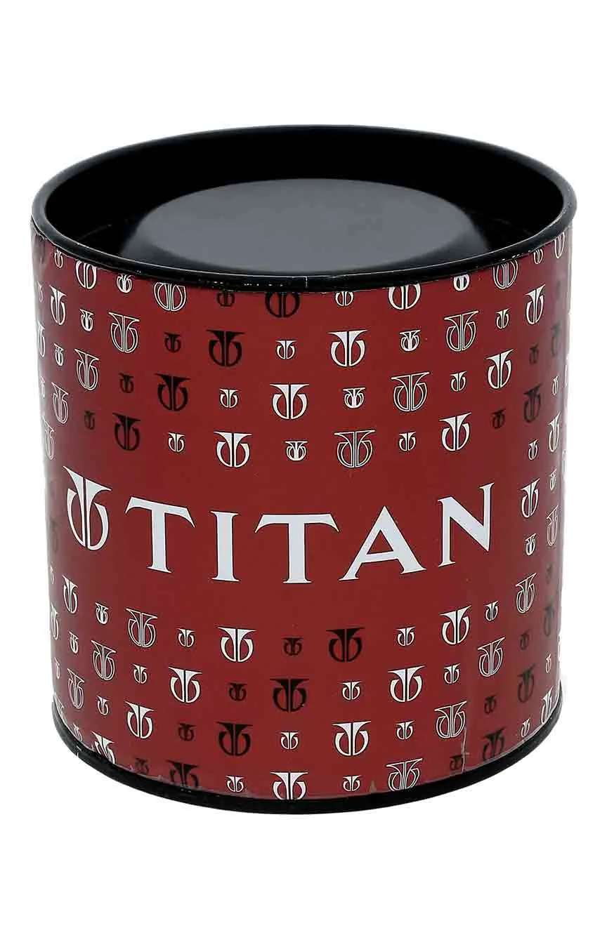Titan Karishma Quartz Analog with Date Champagne Dial Stainless Steel Strap Watch for Men