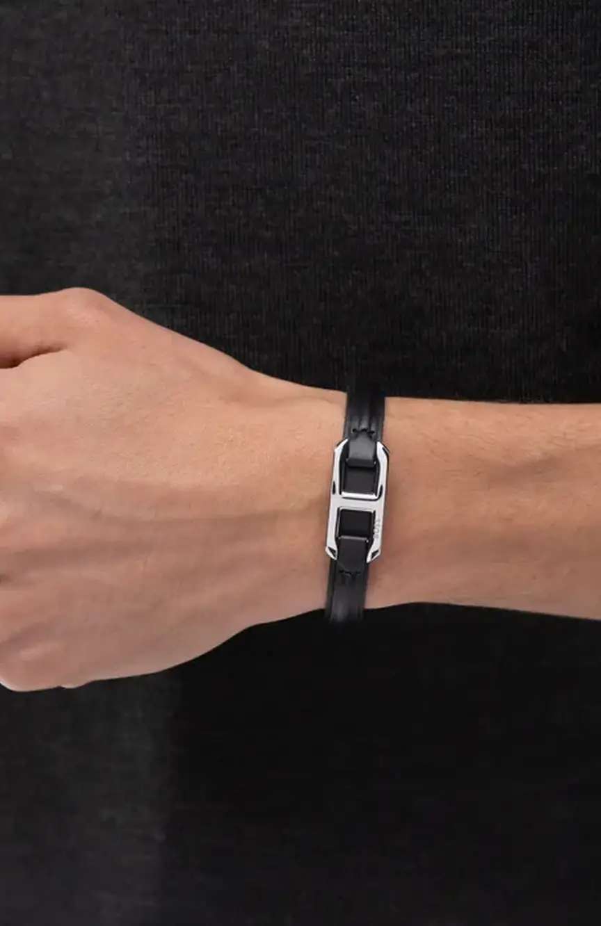 بوص Kode Bracelet