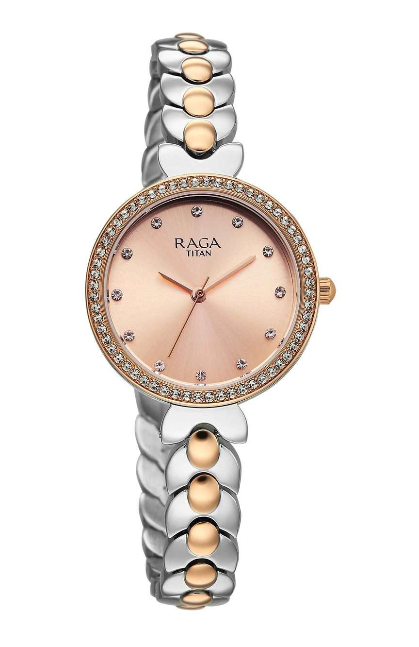 تيتان Analog Watch for Women