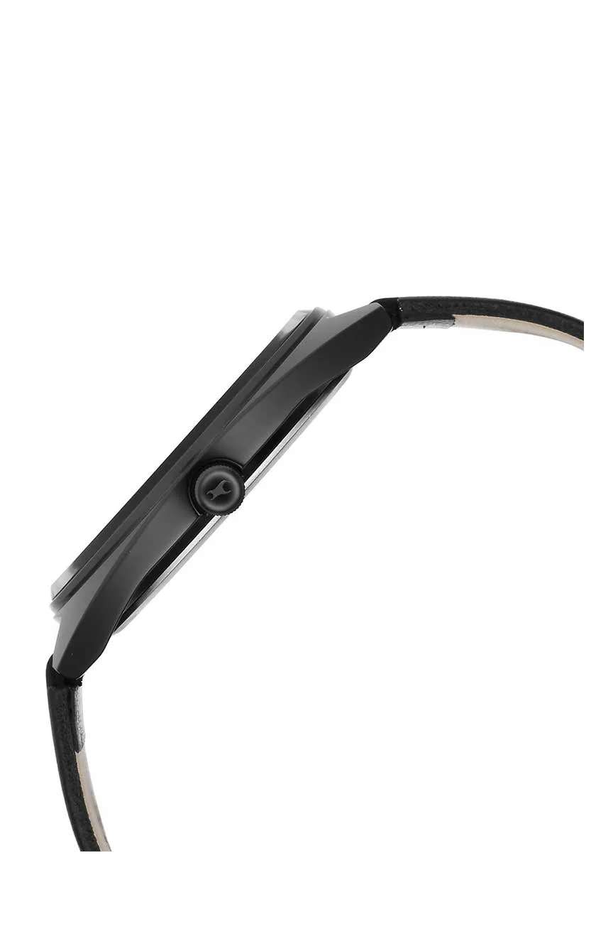 Titan Fastrack Snob X Black Dial Leather Strap Watch for Guys