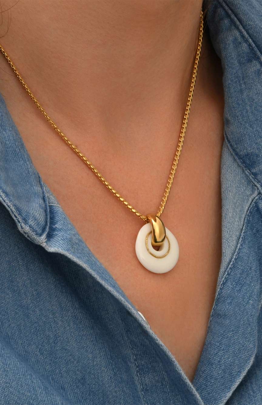 Satellite Masseria Pendant Necklace - White