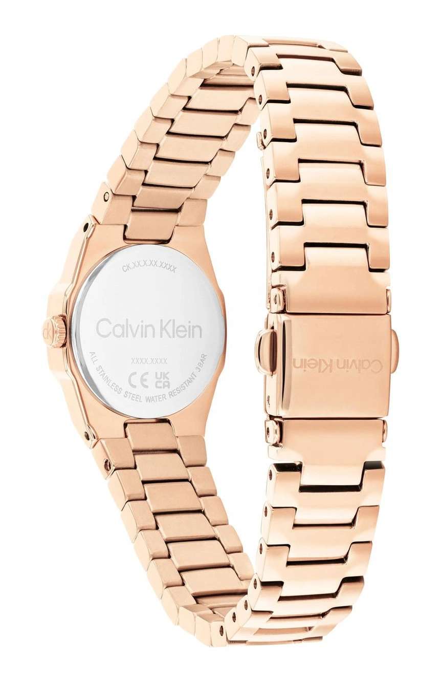 كلفن كلاين Geometric Elegance