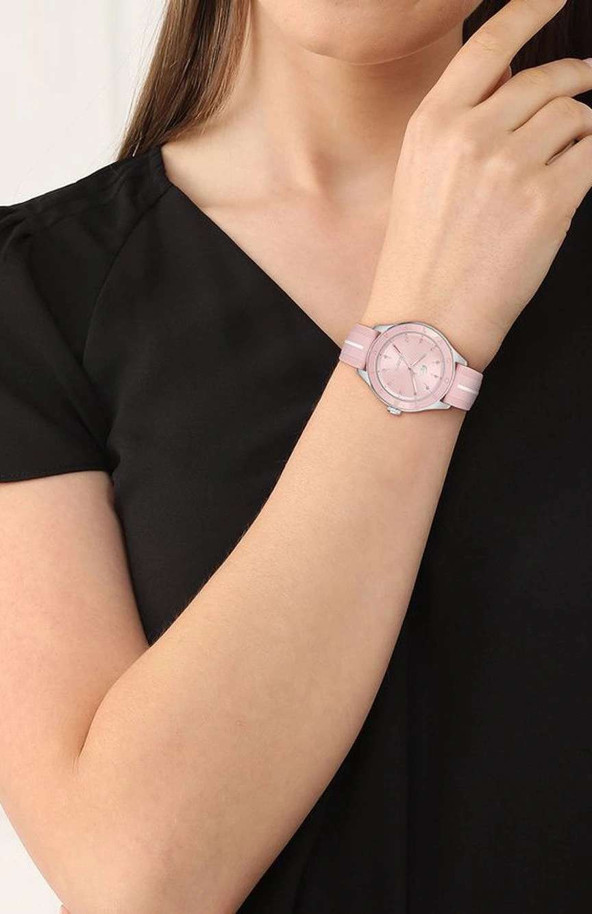 لاكوست ساعة لاكوست بيلي بميناء مستدير مقاس 36 مم وسوار سيليكون للنساء