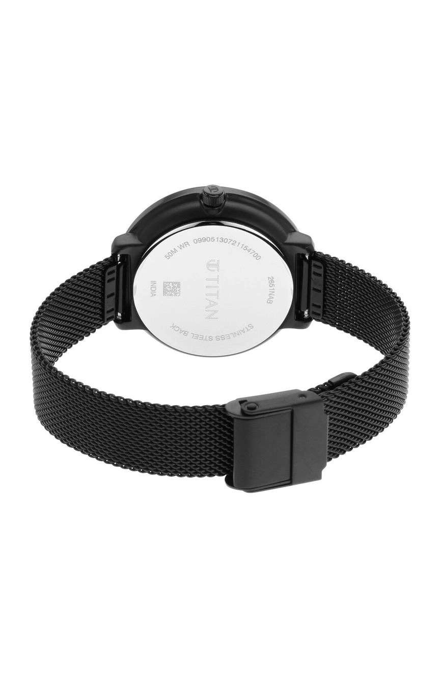 Titan Women's Svelte Green: Multi-Function Watch with Metal Strap