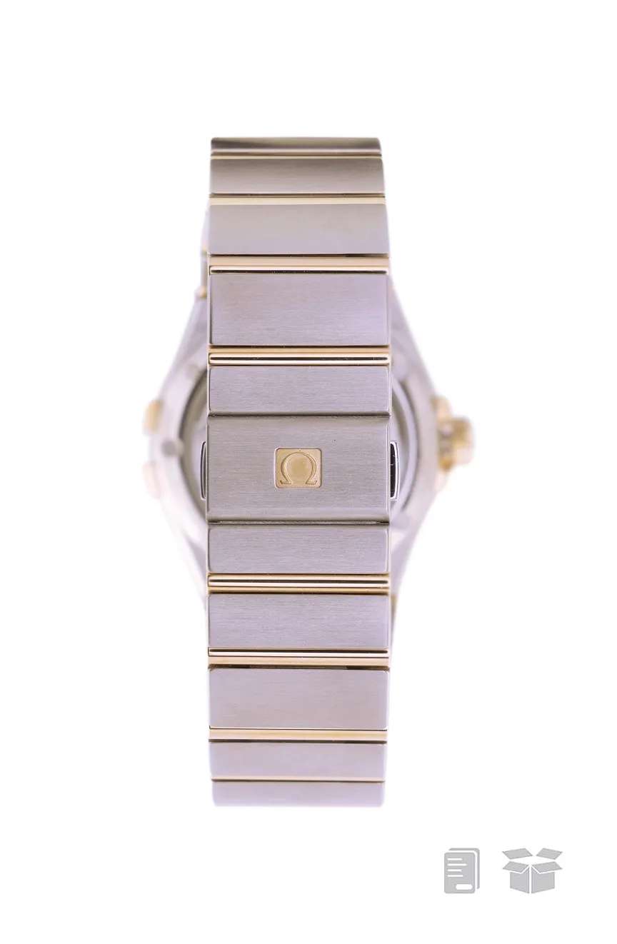 أوميغا مستعملة كونستليشن