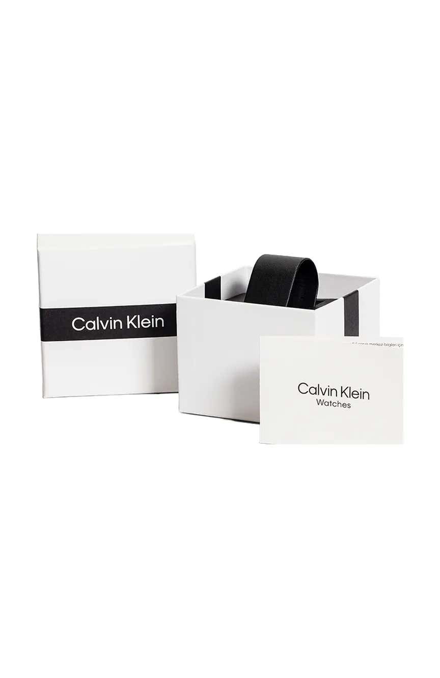 Calvin Klein Twisted Bezel