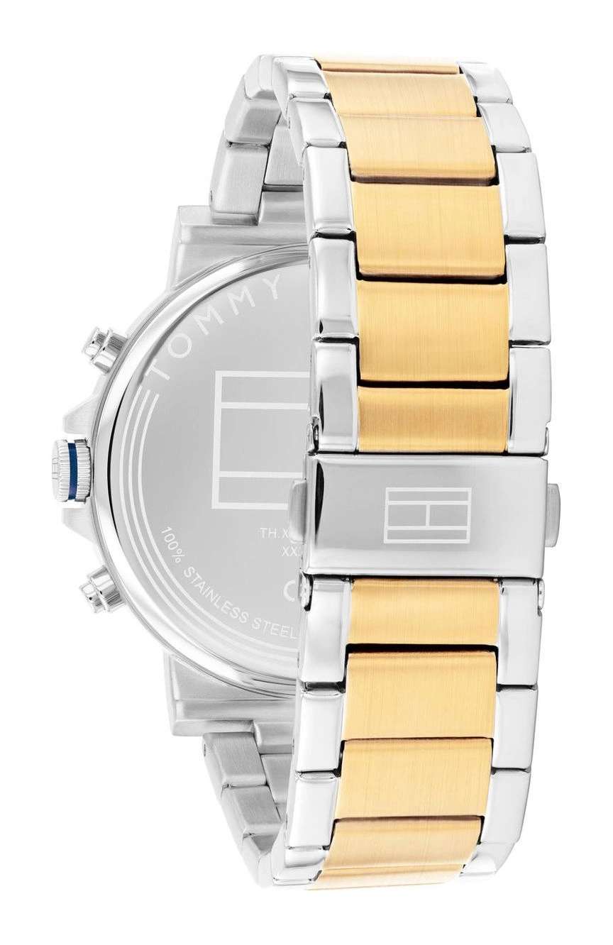 تومي هيلفجر ساعة تومي هيلفيجر تايسون بميناء مستدير مقاس 44 مم وسوار ستانلس إستيل للرجال