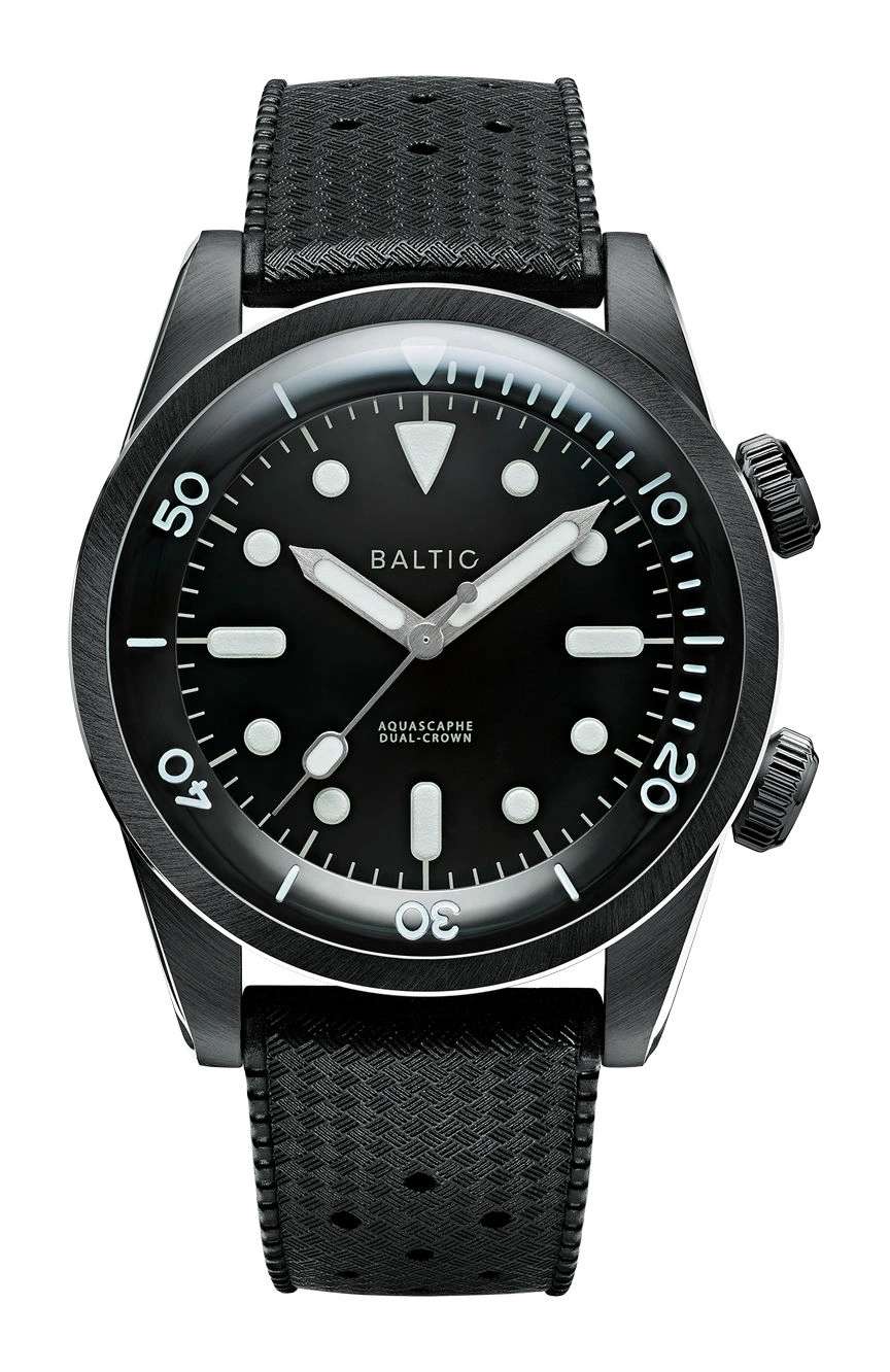 بالتيك أكواسكيف مزدوجة التاج - لون أسود PVD - بسوار مطاط لون أسود - مقاس متوسط