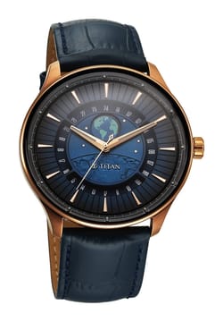 Titan ساعة أنالوج مع قرص الأرض