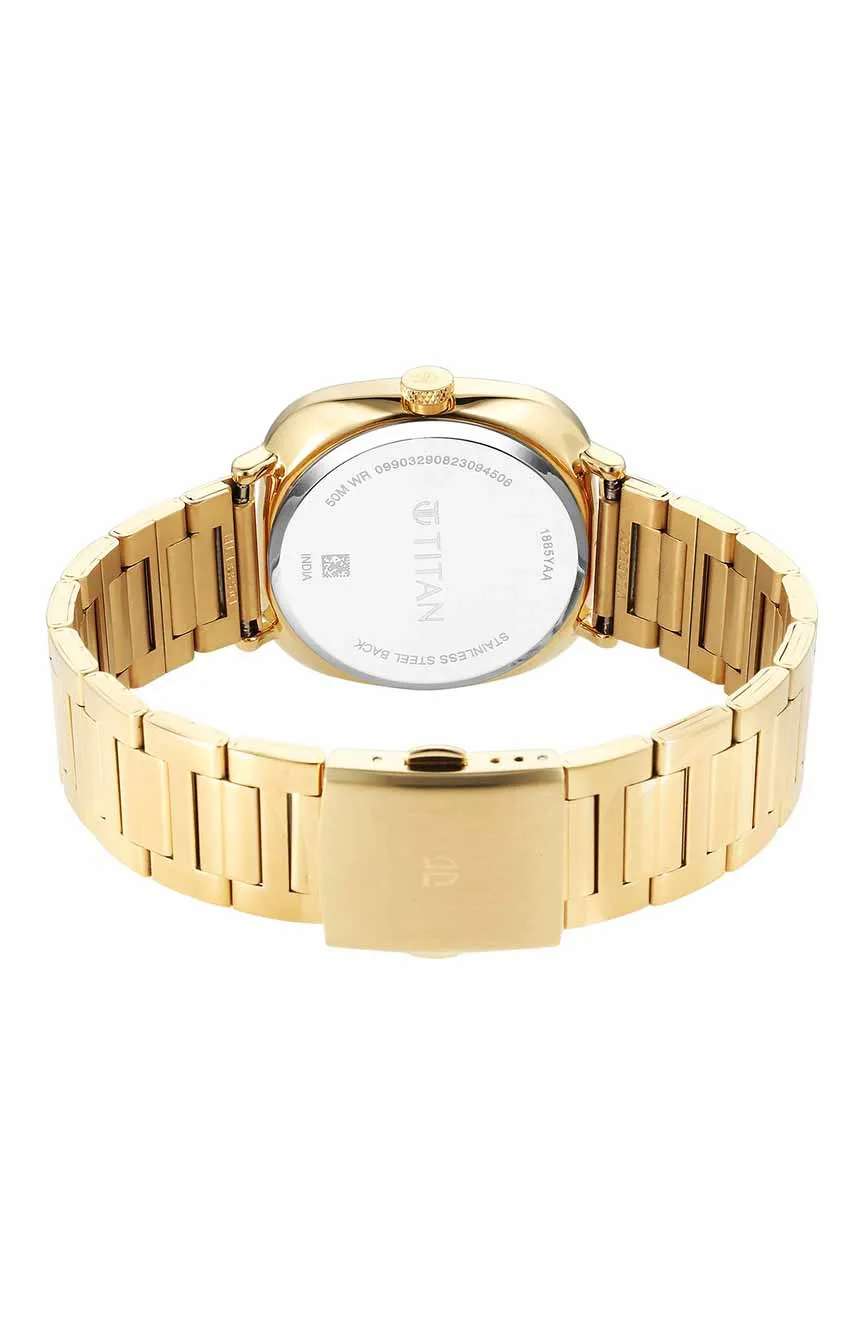 تيتان ساعة تيتان بلون الشامبانيا وسوار معدني