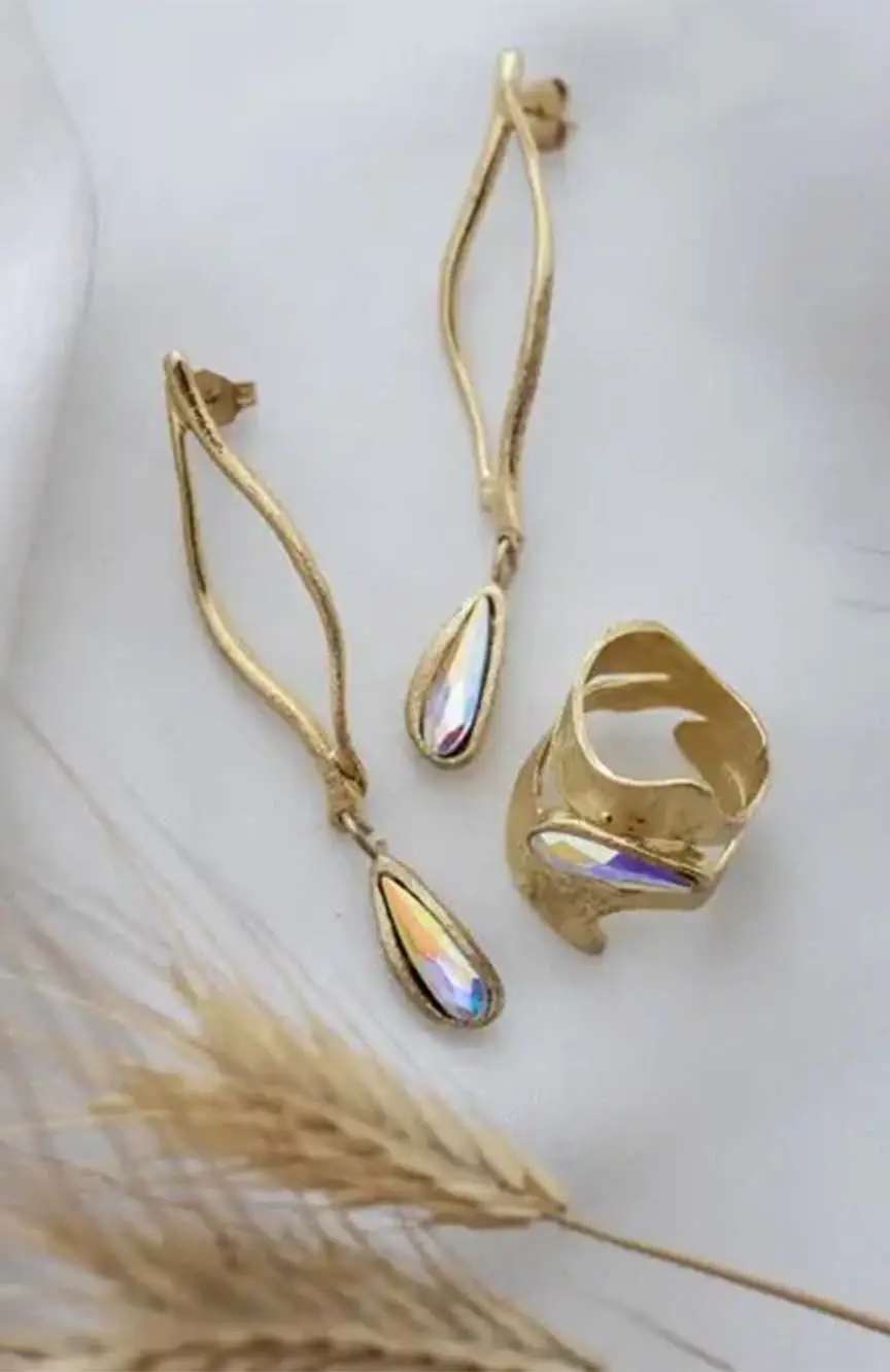 Kalliope Aura Earrings