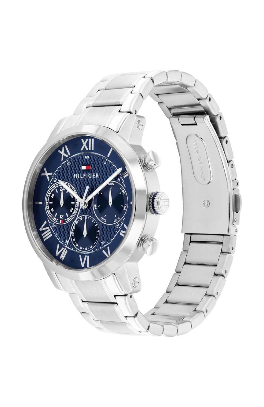 تومي هيلفجر Th-Oxford