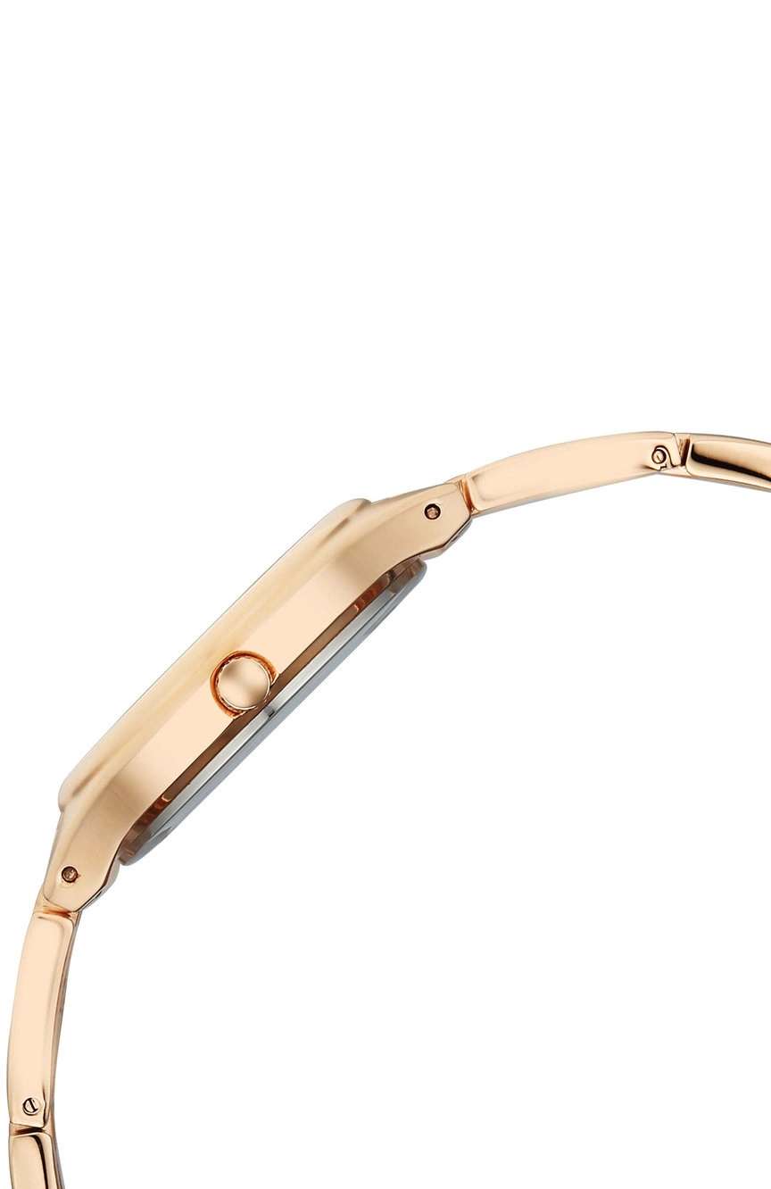 تيتان Analog Watch for Women