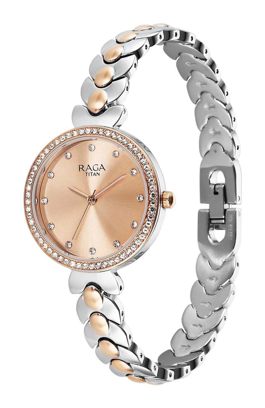 تيتان Analog Watch for Women