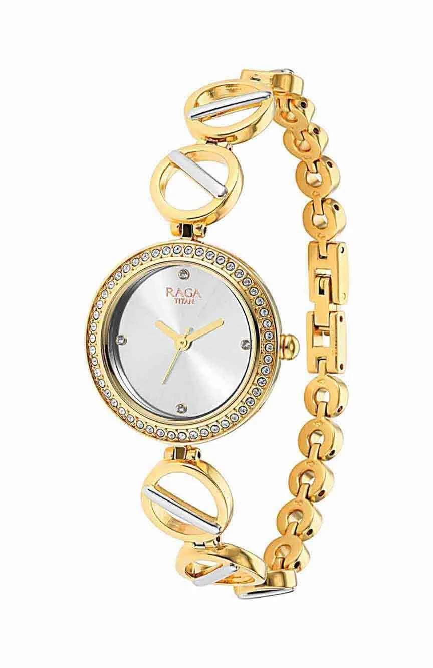 تيتان ساعة تيتان راجا فيفا بميناء فضي وسوار معدني للنساء