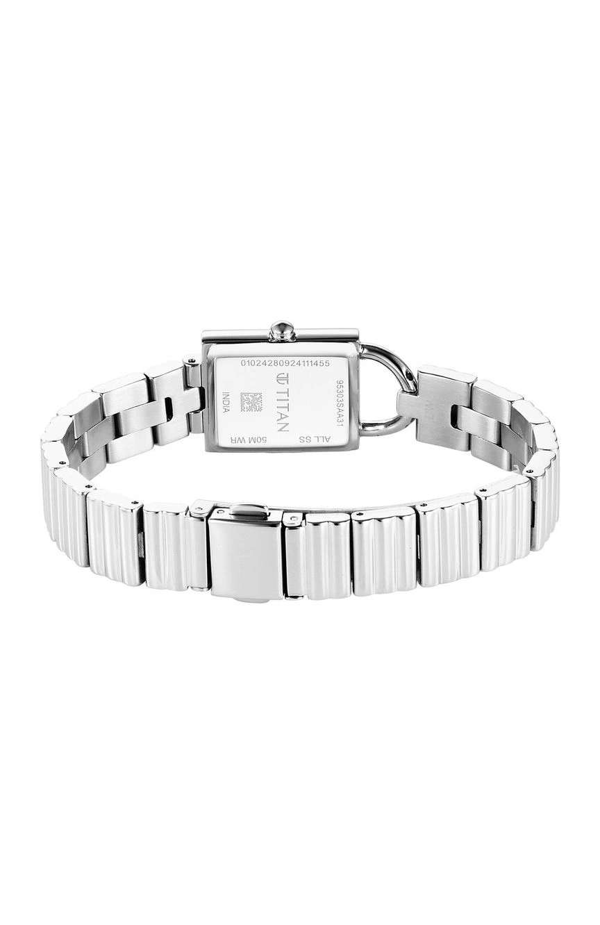 تيتان ساعة تيتان مترو كوارتز بميناء أزرق وسوار ستانلس إستيل للنساء