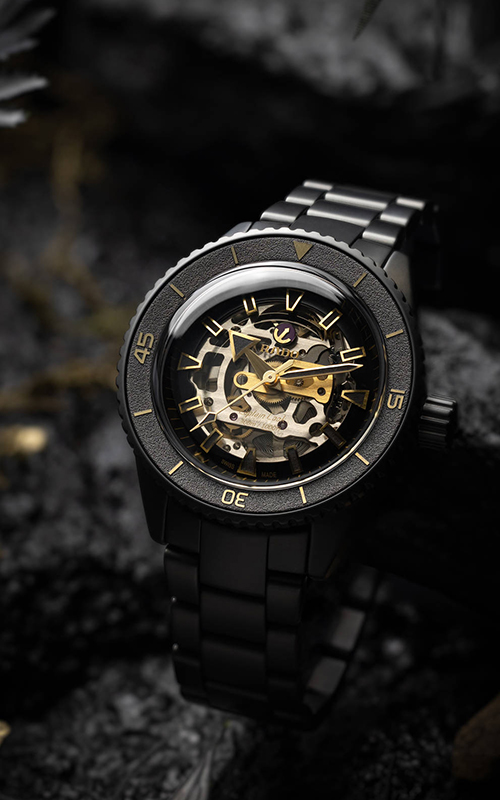 Captain Cook High-Tech Ceramic Limited Edition