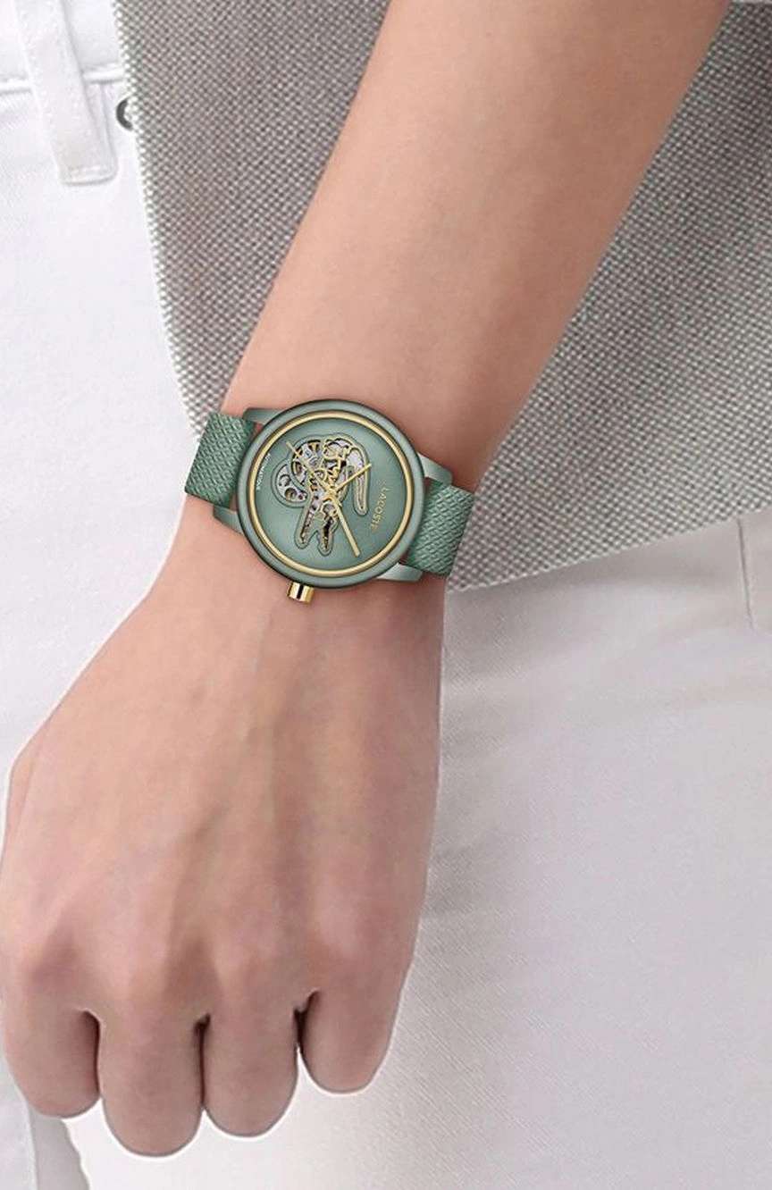 لاكوست ساعة 12.12 بميناء مستدير مقاس 38 مم وسوار جلدي للنساء