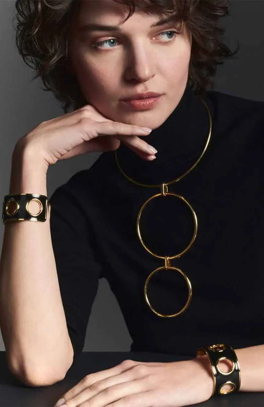 Bangle-Up Eyelet cuff Bracelet