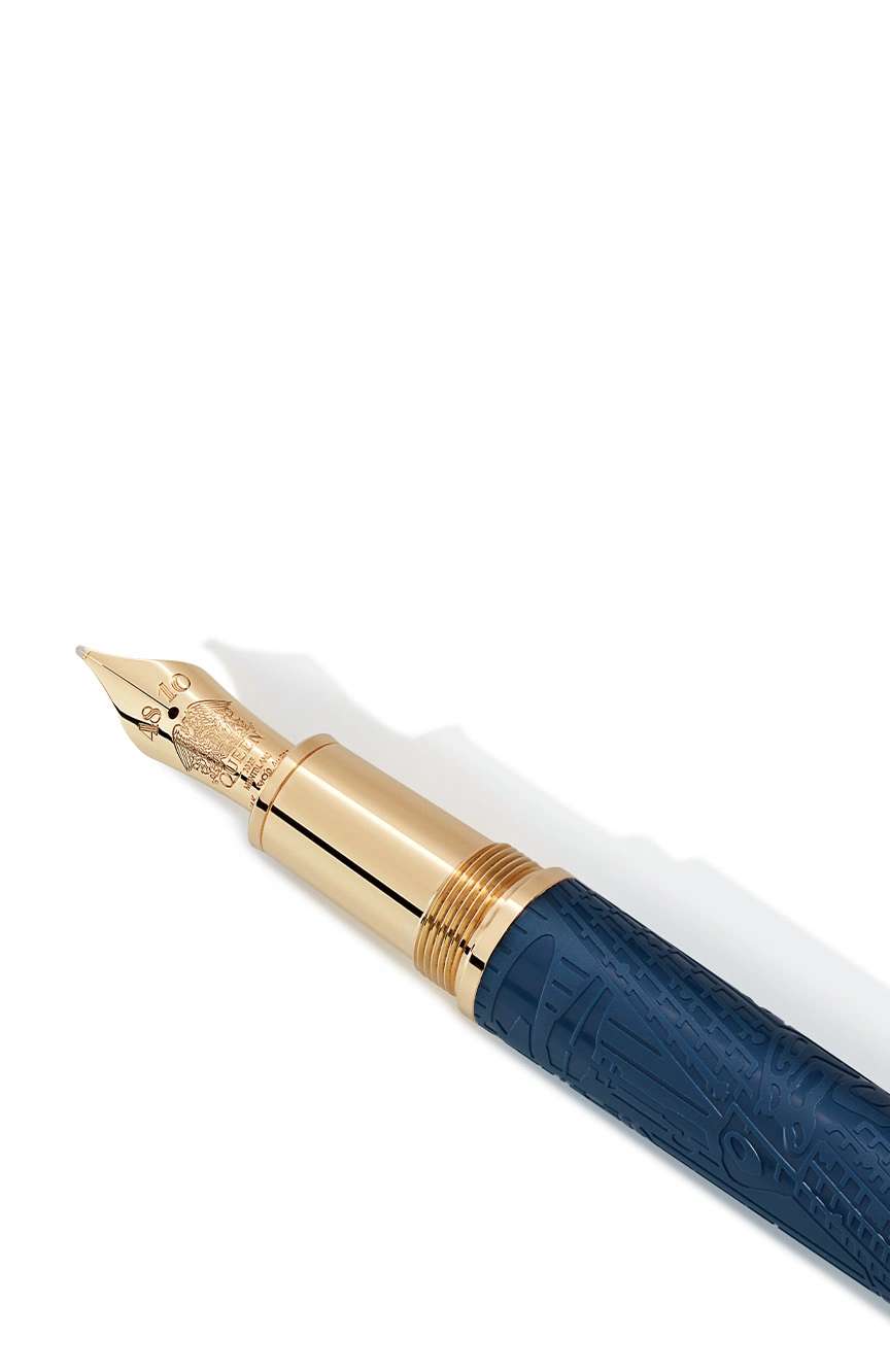 مون بلان قلم حبر سائل من مجموعة شخصيات عظيمة تكريمًا لفرقة كوين بإصدار خاص