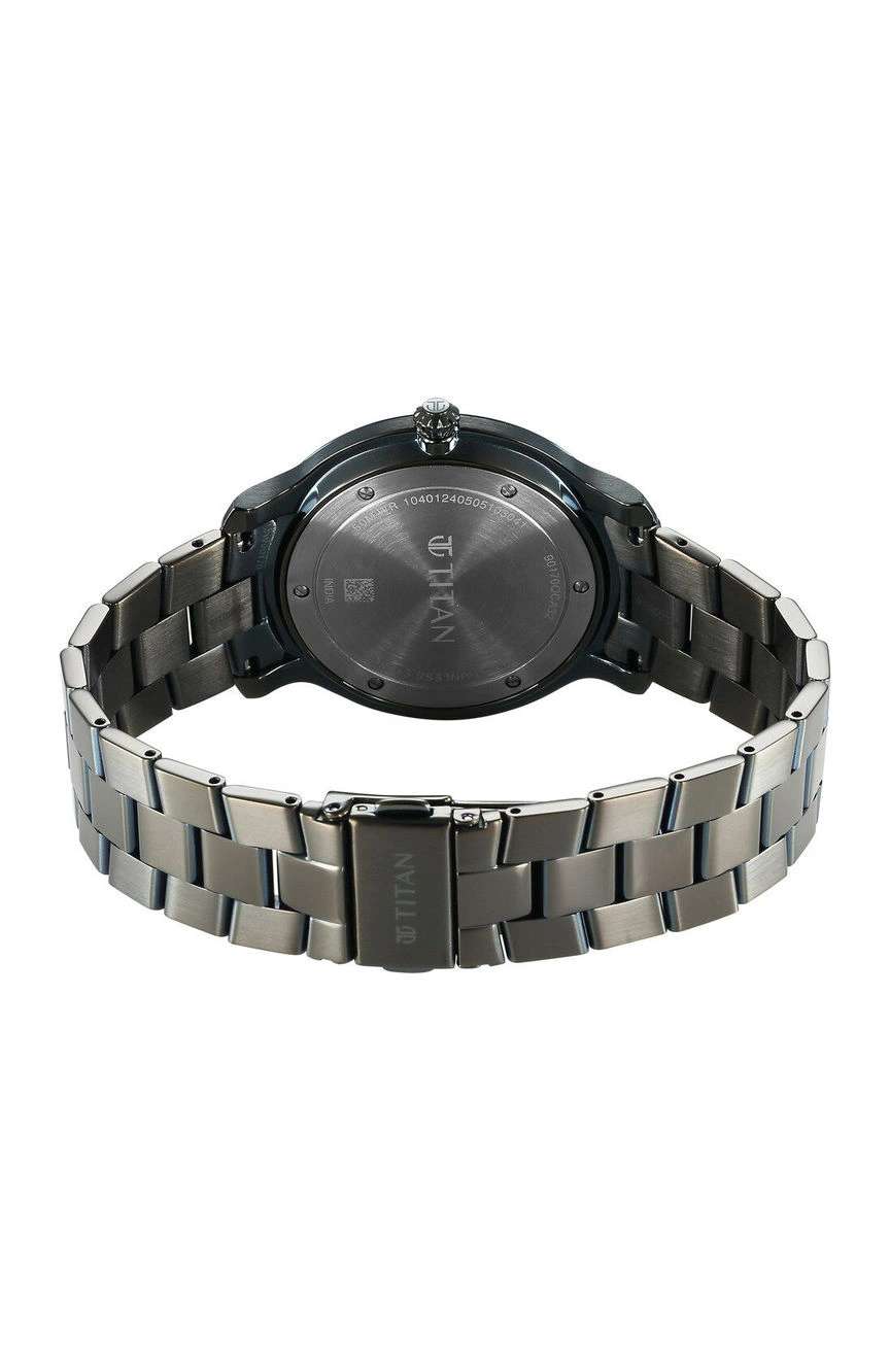 Titan Clasique Slim Quartz Analog with Date Green Dial Stainless Steel Strap Watch For Men