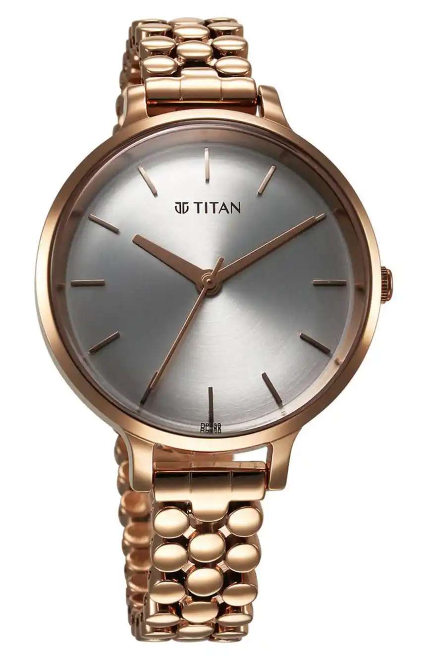 تيتان ساعة تيتان سيكلوديد كوارتز بميناء فضي وسوار معدني للنساء