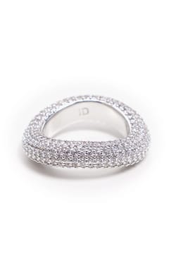 Izabel Display Beyond Ring White Silver