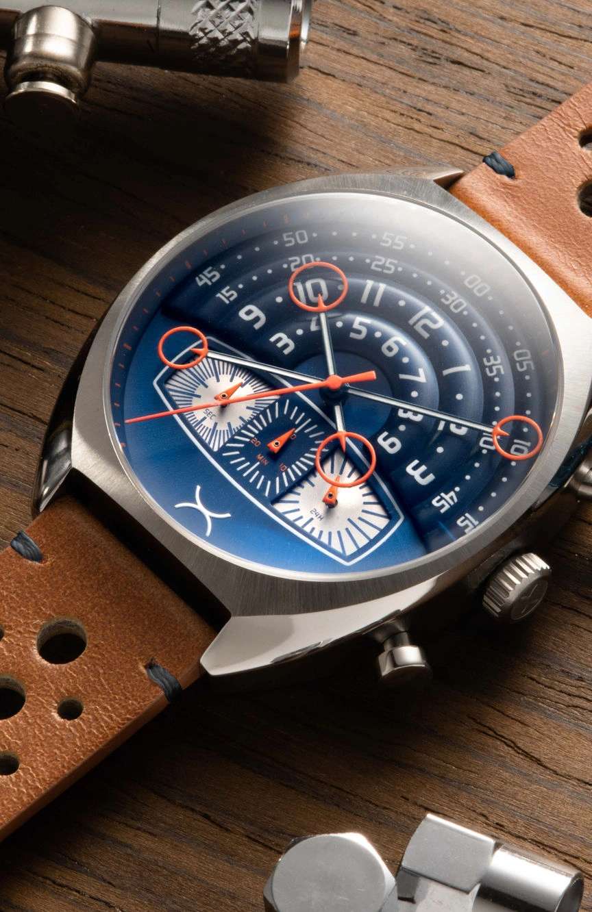 زيريك هالوغراف III كرونو لون أزرق وبُنى