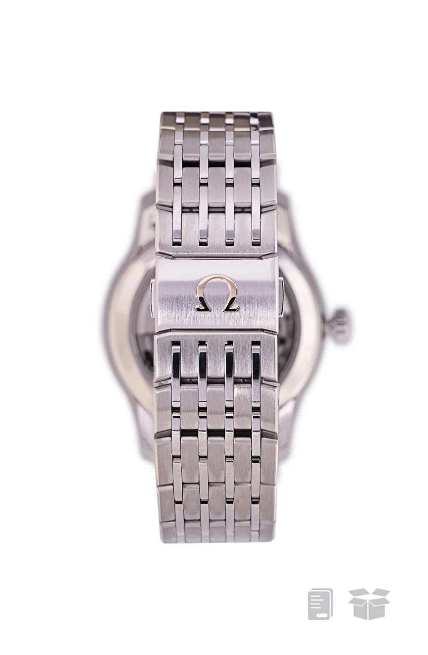 أوميغا مستعملة دي فيل أور فيجن