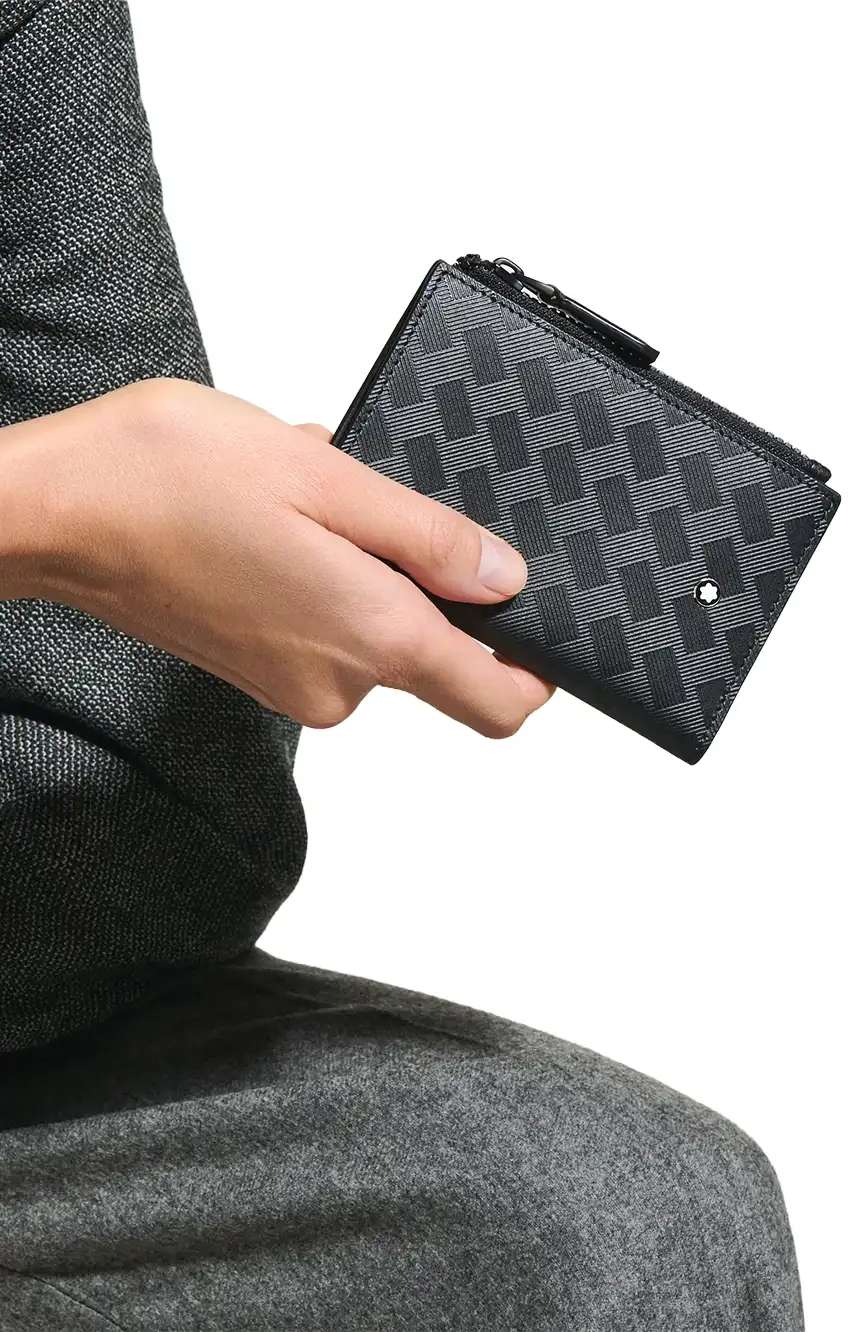 Montblanc Extreme 3.0 mini vertical wallet 6cc