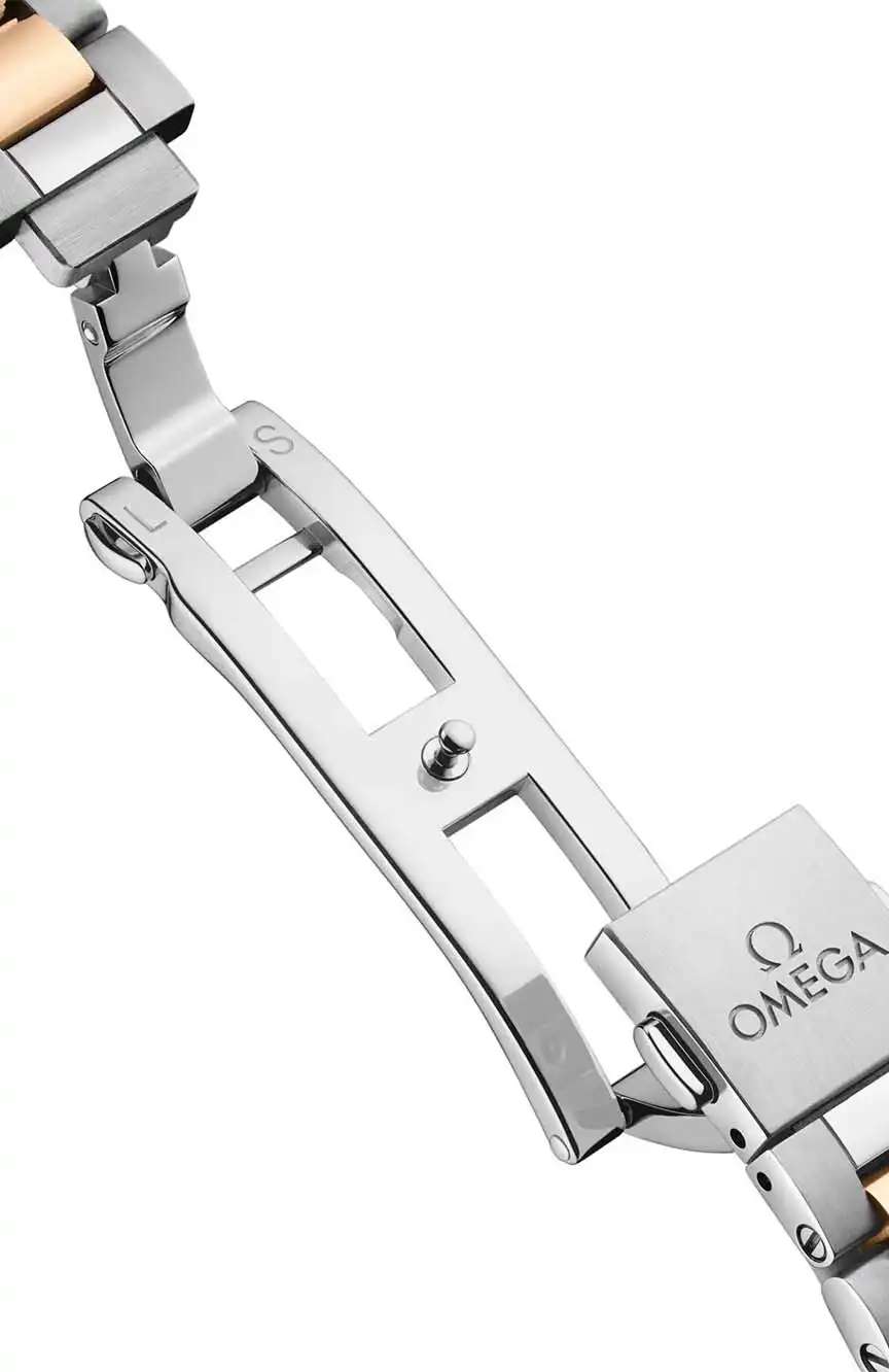 أوميغا أكوا تيرا 150 إم