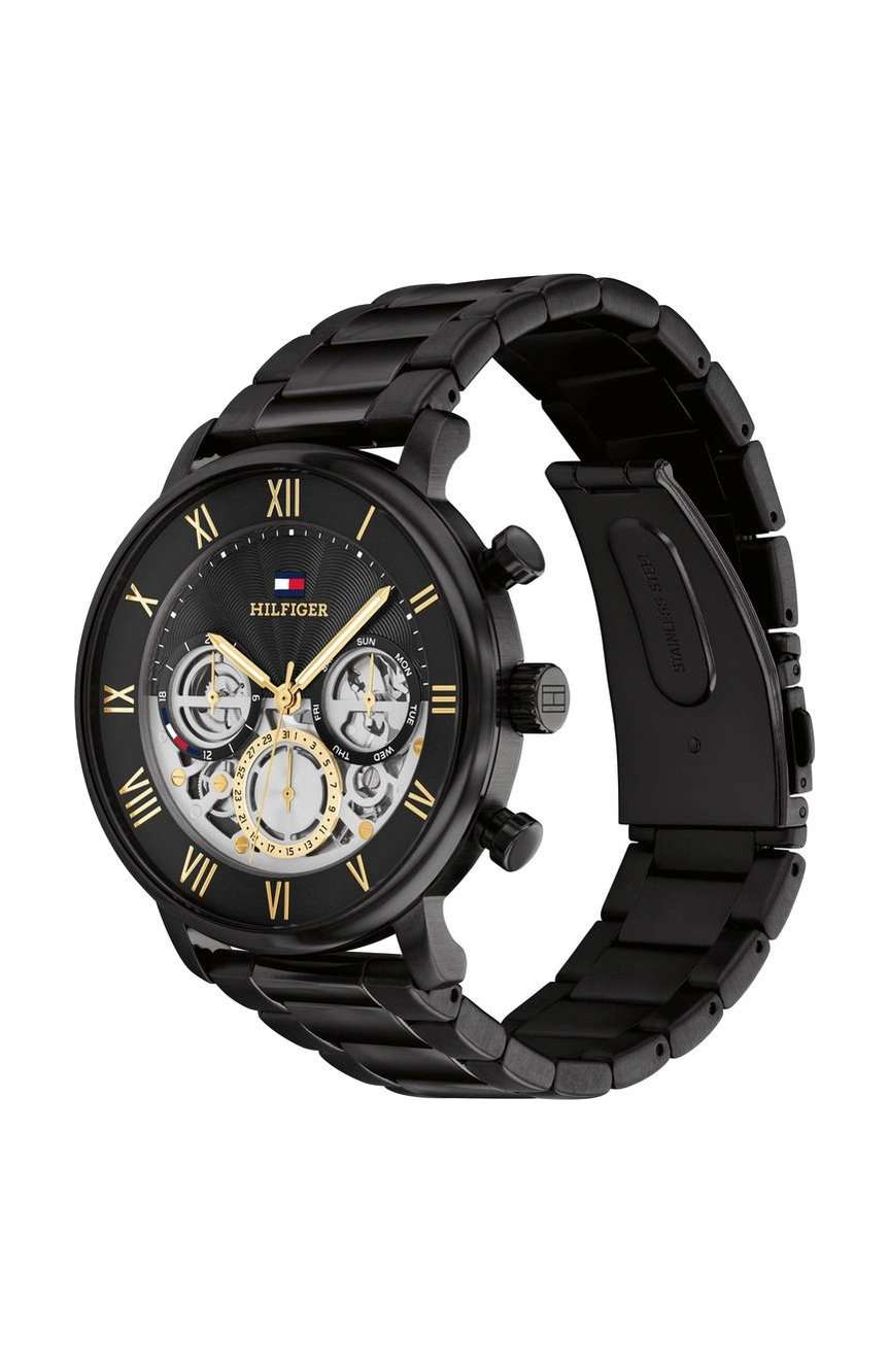 تومي هيلفجر Legend