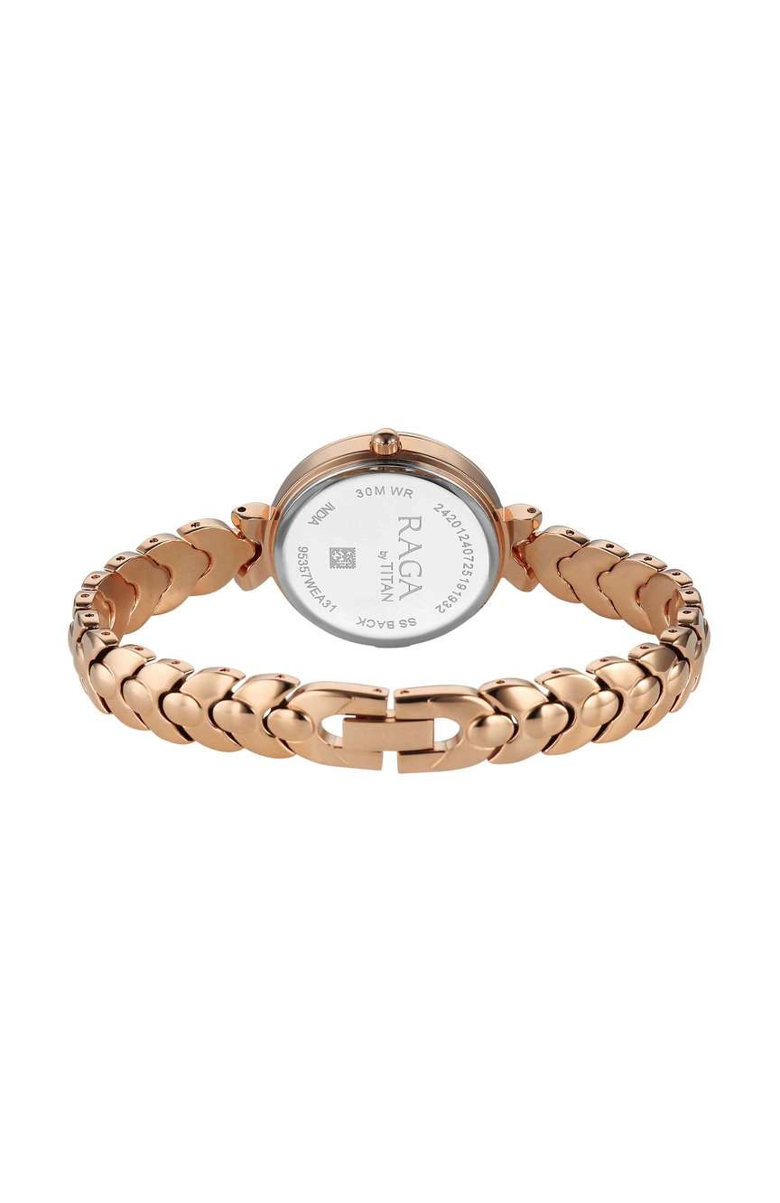 تيتان Analog Watch for Women