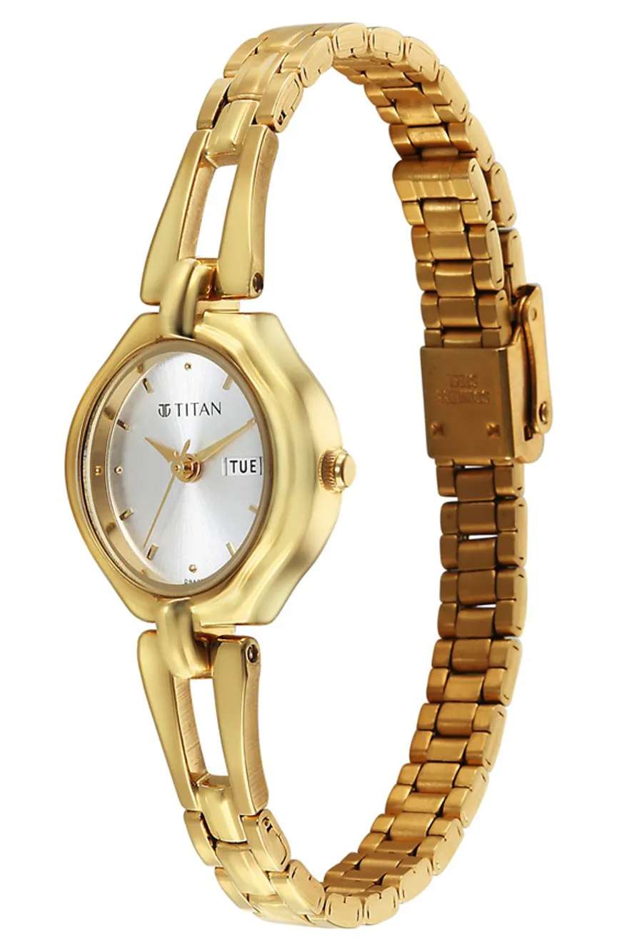 Titan Karishma Ladies Silver Round Dial Golden Stainless Steel Strap Watch For Women
